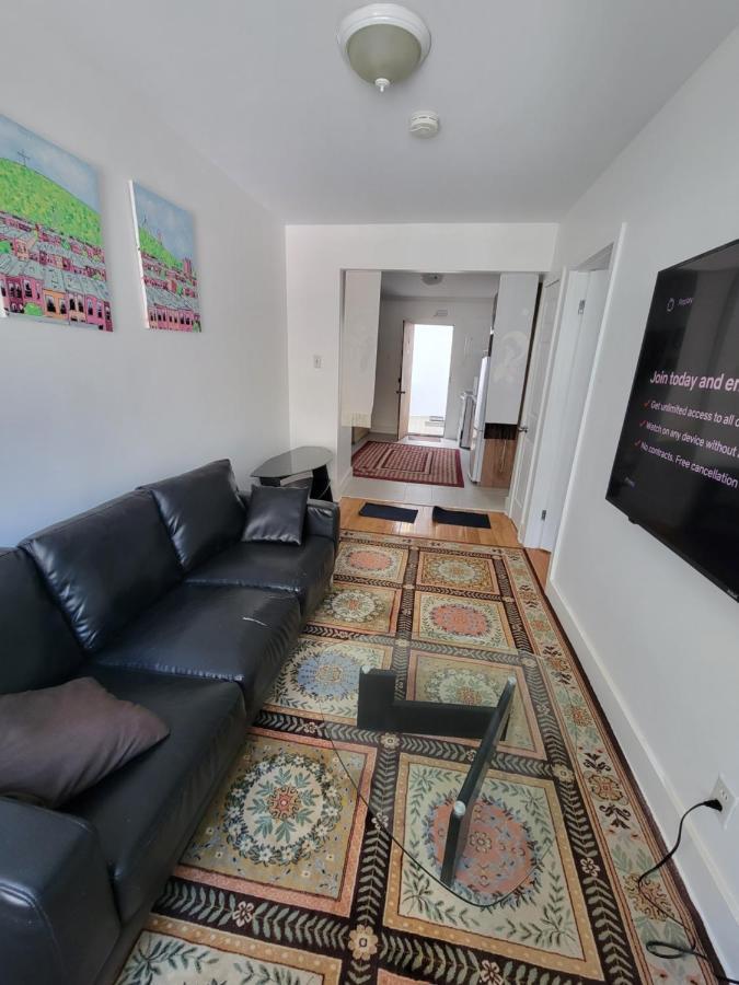 Small Condo In Montreal -Fast Wifi Esterno foto