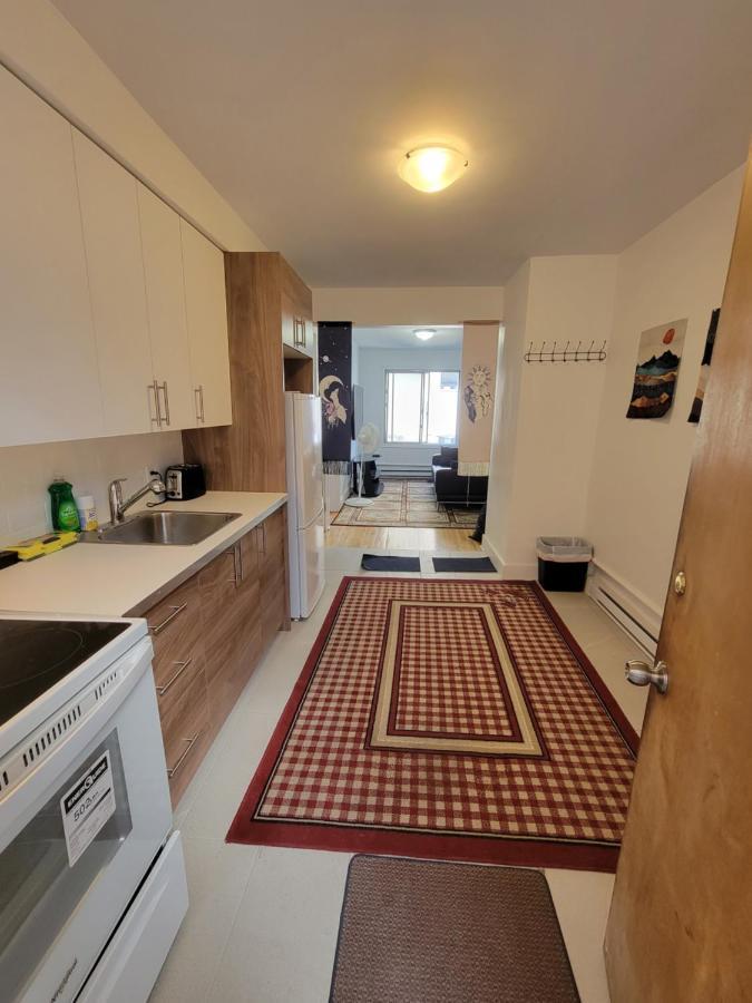 Small Condo In Montreal -Fast Wifi Esterno foto